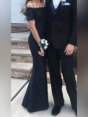prom dresses black sparkly Black Sparkly Mermaid Prom Dress with Beaded Spaghetti Straps and Tiered  Slit – misshow.com